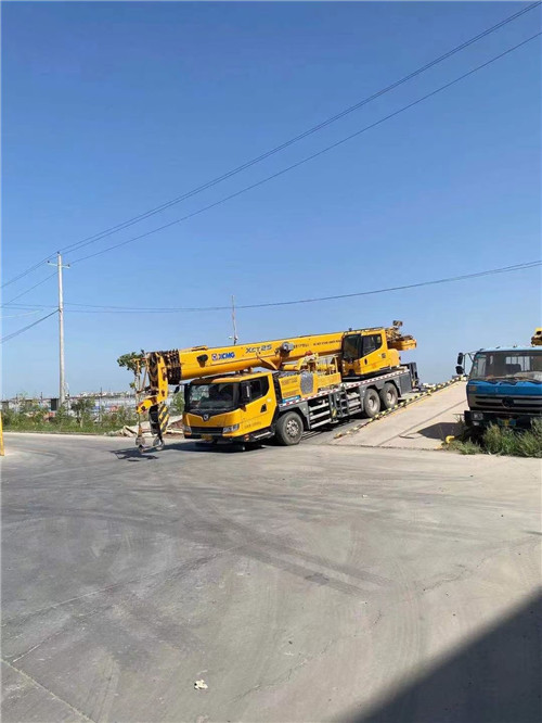 万安县吊车作业时，可能会产生哪些额外收费项目？